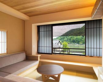 Rangetsu - קיוטו - סלון