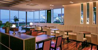 Comfort Hotel Central International Airport - Tokoname - Restaurante