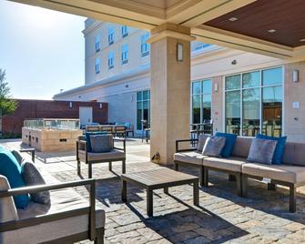 Courtyard by Marriott Jackson Madison - Madison - Patio