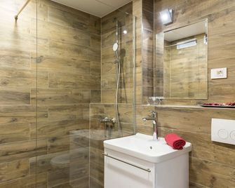 Apinelo Tower Rooms - Split - Salle de bain