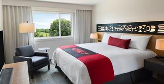 Kwa'lilas Hotel - Port Hardy - Bedroom