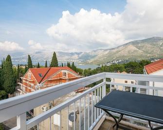 Villa Voinic 2 - Cavtat - Balkón
