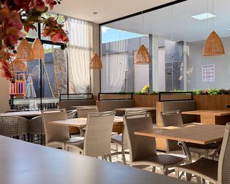 Pousada Duas Ilhas - Penha - Restaurant