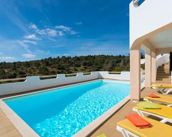 Villa with Private Pool - Budens - Piscina