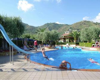 Residence Fontana Barone - Cefalù
