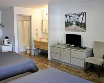 The Klassic Inn - Fairfield Bay - Bedroom