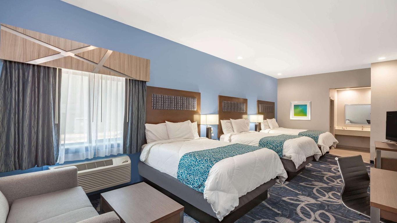 Baymont by Wyndham Houston Hobby Airport