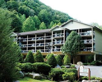 Tree Tops Resort - 蓋特林堡 - 建築