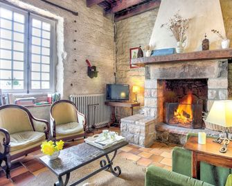 La Grangerie - Charmante demeure typique - Erquy - Living room