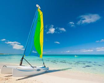 Windsong - Grace Bay Beachfront 2 Bedroom Condo on the Reef - Grace Bay - Beach