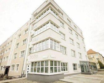 So Stay Bed & Breakfast - Self Check-in - Danzig - Gebäude