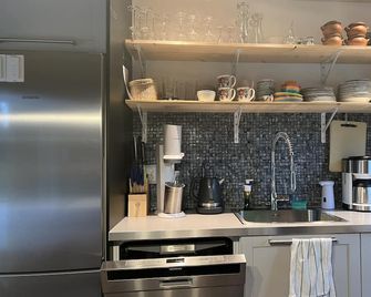 Vaelkommen Till Vaart Vackra Hus - Gnesta - Cocina