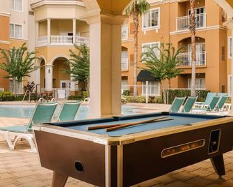 The Point Hotel & Suites - אורלנדו
