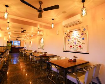 Hotel Cheelgadi - Jaipur - Restaurant