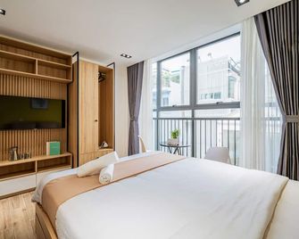 Cozrum Home - Daisy House - Ho Chi Minh City - Bedroom