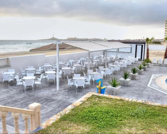Hotel and Spa Entremares - La Manga