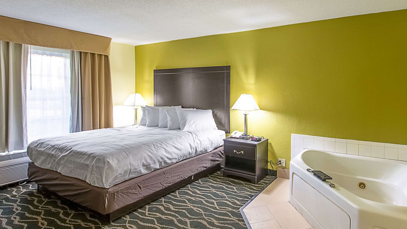 Clarion Inn Columbia Airport