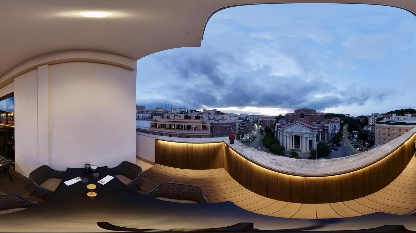 Radisson Blu Ghr Hotel