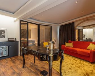 Grand Tonic Hotel & Spa Nuxe - Biarritz - Sala de estar