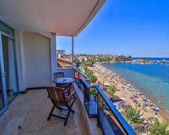 Amasra Sahil Otel - Amasra - Balkón