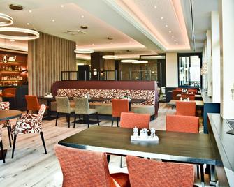 Parkhotel 'Am Schänzchen' - Andernach - Restaurace