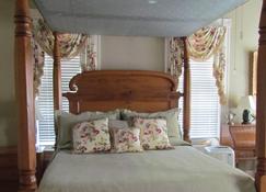 Cottage House La Maison Louisiane - Natchitoches - Bedroom