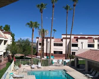 2bedroom2bathcondo Abovepool Second Floor No One Above - Surprise - Pool