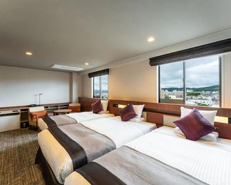 Hotel Mystays Kanazawa Castle - קאנאזוואה - חדר שינה