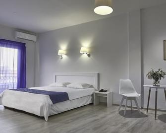 Mikes Kanarium City Hotel - Larnaka - Schlafzimmer