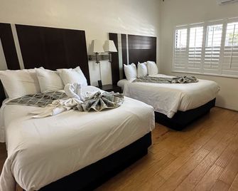 Cambria Palms Motel - קמבריה - חדר שינה