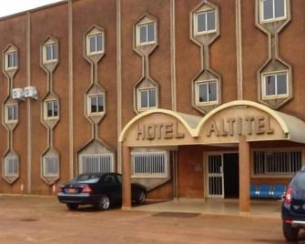 Hôtel Altitel - Bafoussam - Building
