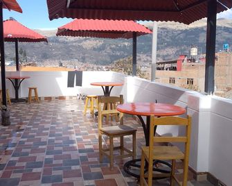 Hostal Casa del Montañista - Huaraz - Balcón