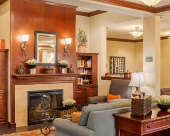 Country Inn & Suites Port Orange - Daytona - Port Orange - Sala de estar