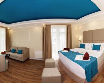 Blue Lagoon Hotel - Anapa - Camera da letto