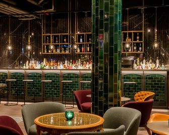 Motel One Berlin-Hackescher Markt - Berlim - Bar
