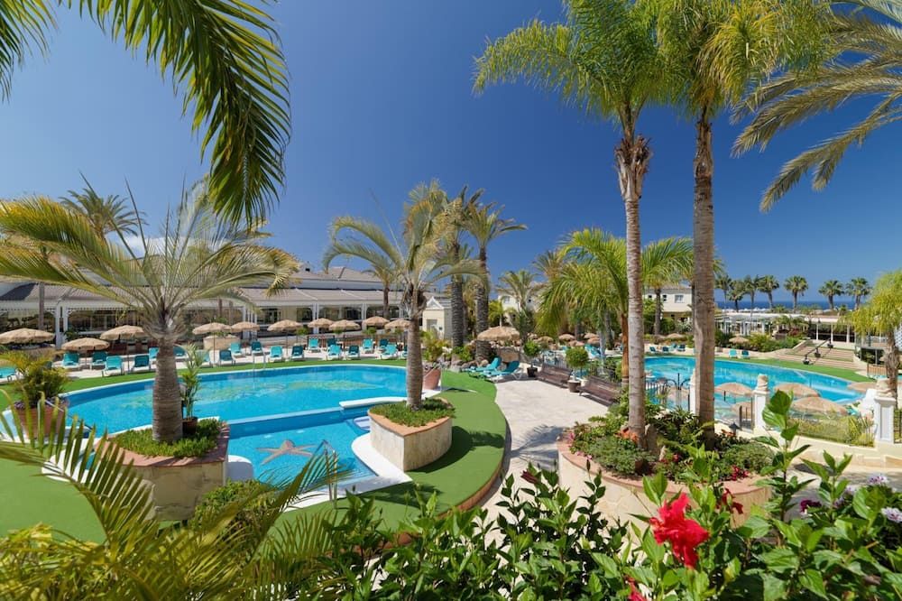 جران أواسيس ريزورت