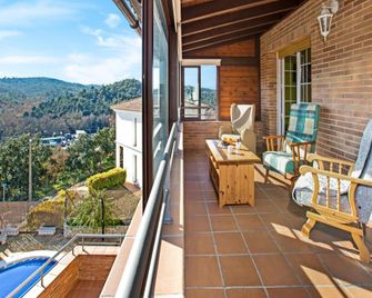 Villa in Aiguaviva Park with Private Pool - Vidreres - Balcony