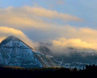 A Private Mountain Hideaway High Above The Uncompahgre River Valley - Ridgway - Vista del exterior