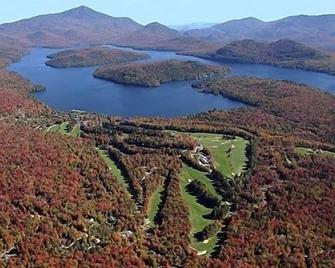 Family Friendly Condo: Whiteface Club & Resort - Lake, Golf, Tennis, Hiking! - Lake Placid - Extérieur