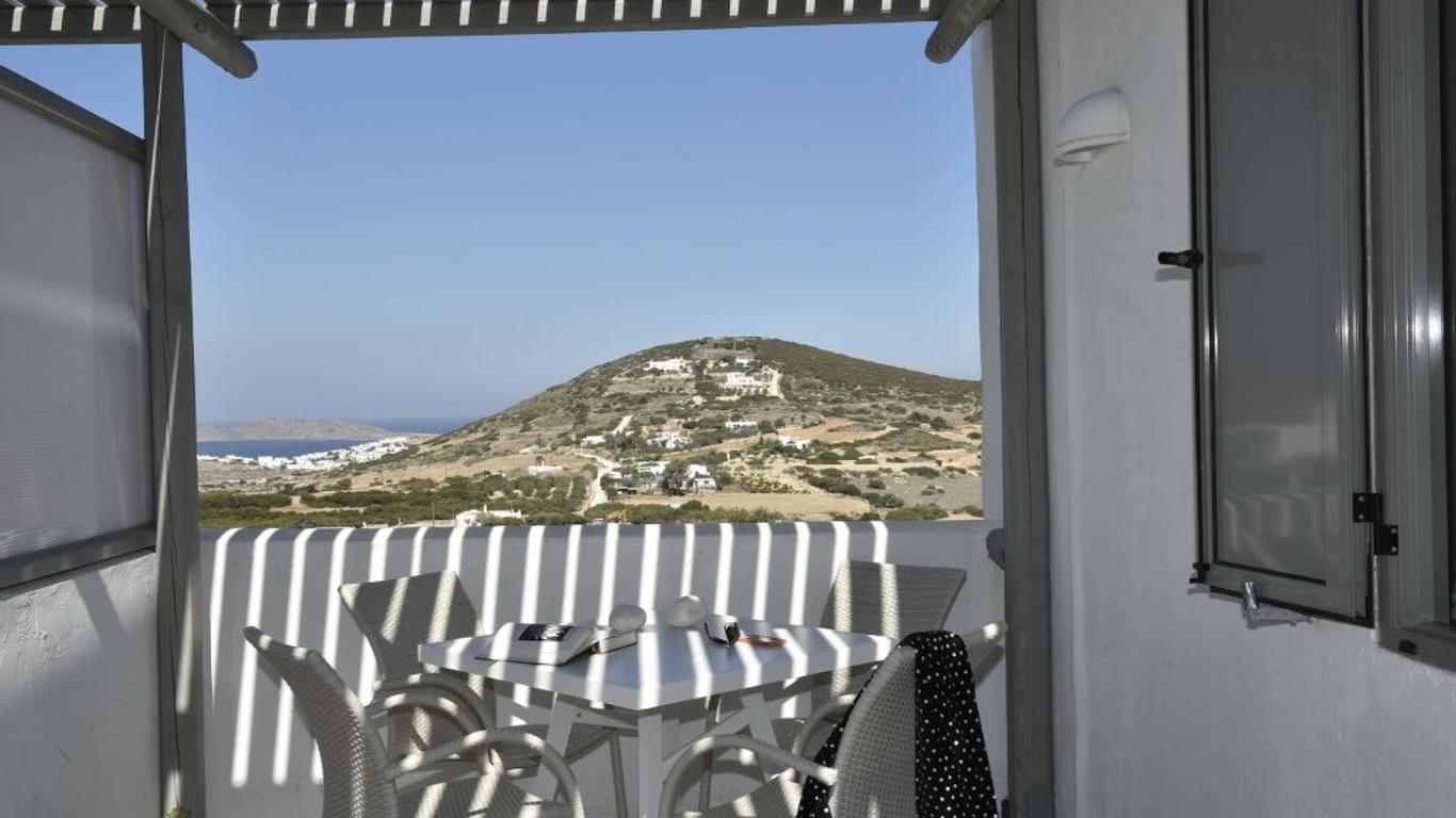 Naoussa Hills Boutique Resort - Adults Only