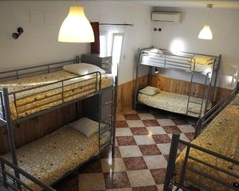 Hostel Triana Backpackers - סביליה (ספרד) - חדר שינה