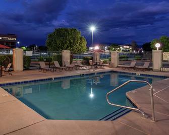 Hampton Inn Albuquerque-University/Midtown - Albuquerque - Pool