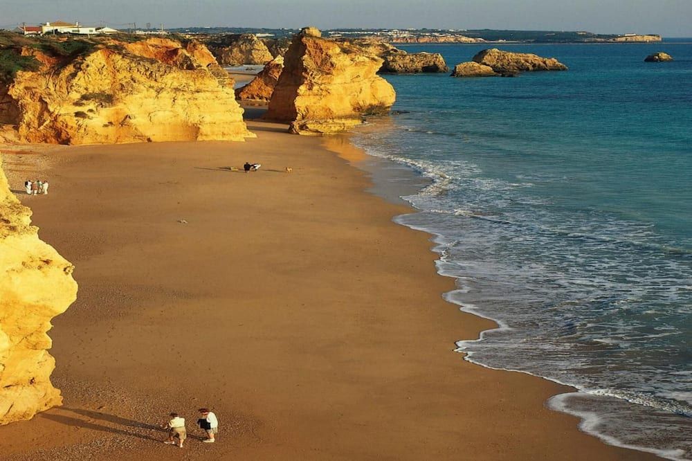 لاجوسمار هوتل - لاغوس (البرتغال) - شاطئ