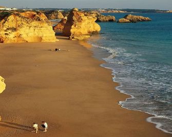 Lagosmar Story Hotel - Lagos - Beach