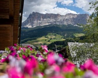 Chalet Fisti - La Villa - Outdoor view