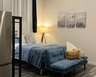 Downtown Loft Studio - Sacramento