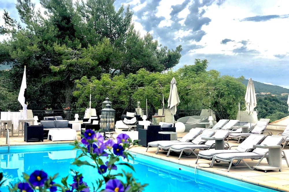 Hotel & Appartements Acqua Dolce - Eccica-Suarella - Piscina