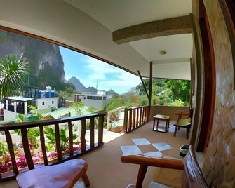 El Nido Viewdeck Cottages - El Nido - Parveke