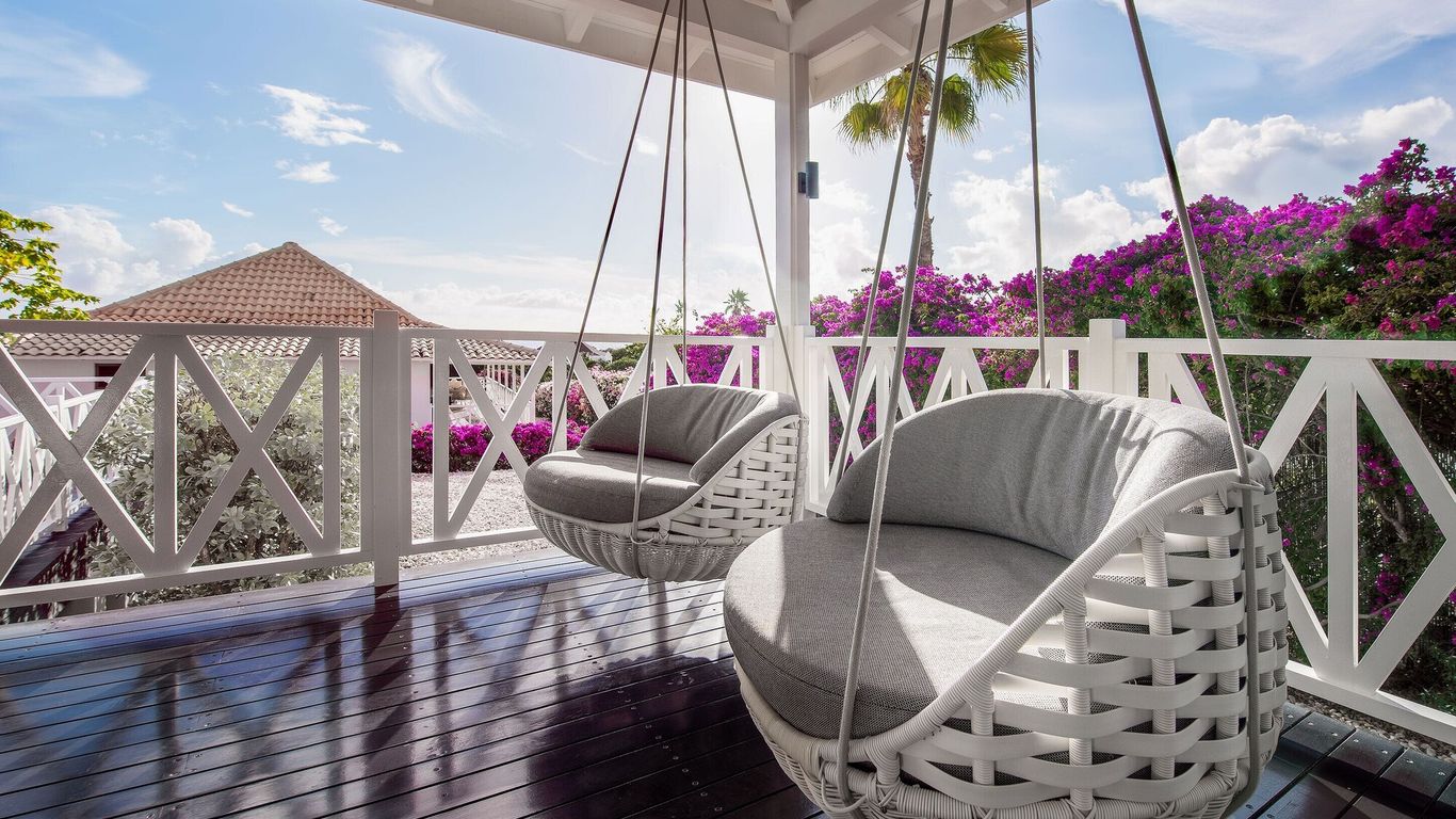 Papagayo Beach Resort