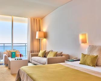 Vidamar Resort Hotel Madeira - Dine Around Half Board - Funchal - Bedroom